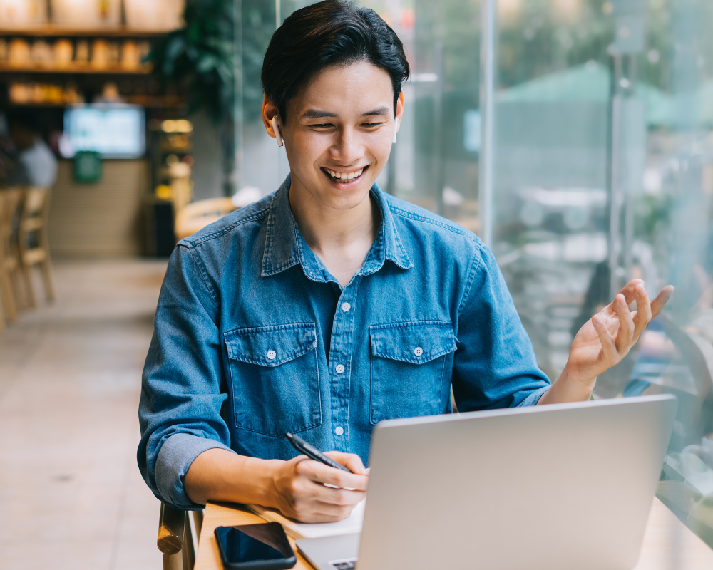 SEOに強いホームページを作り、
自然にお客様が集まる仕組みを構築できる！